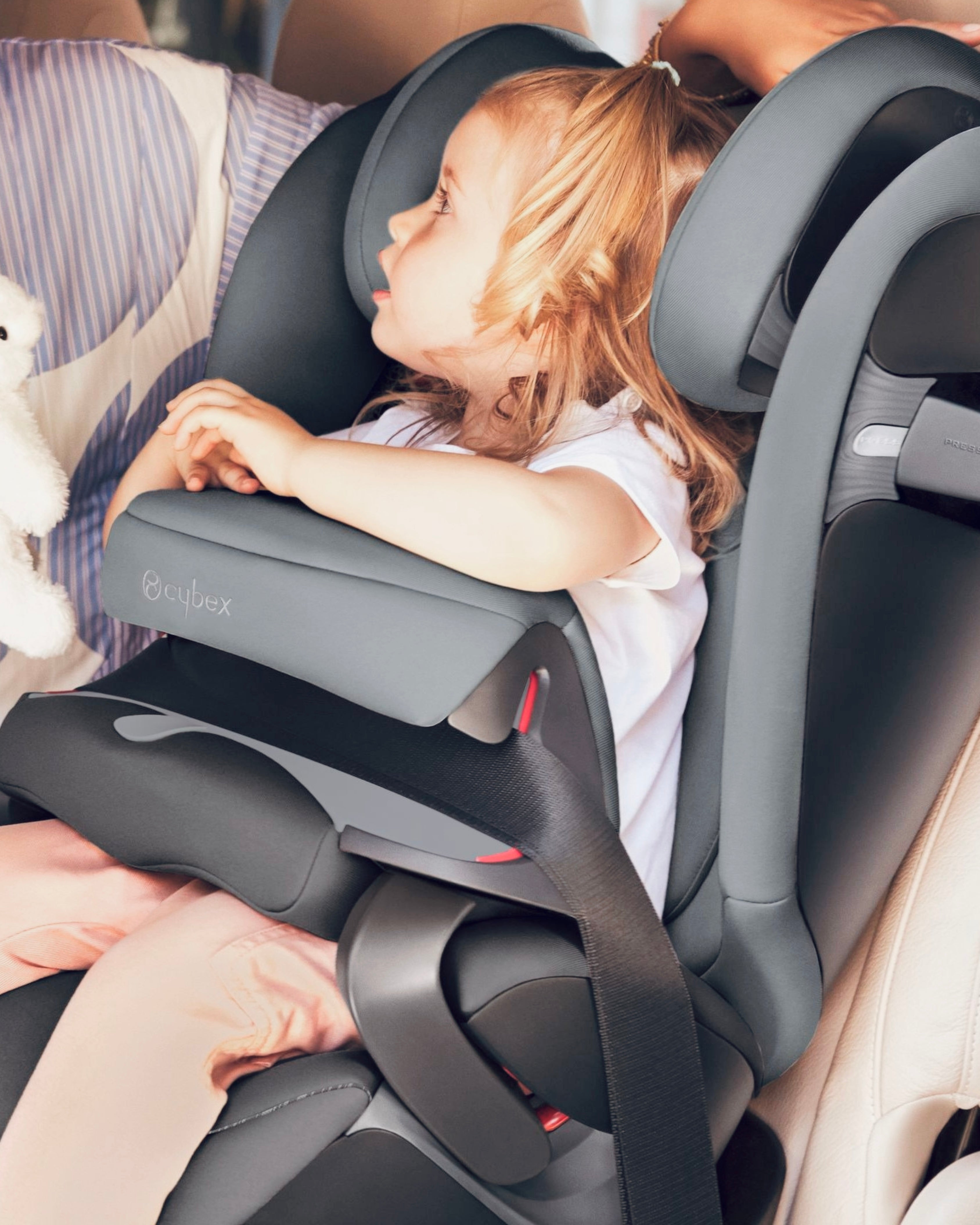 CYBEX Pallas S-fix 9-36 kg Car Seat
