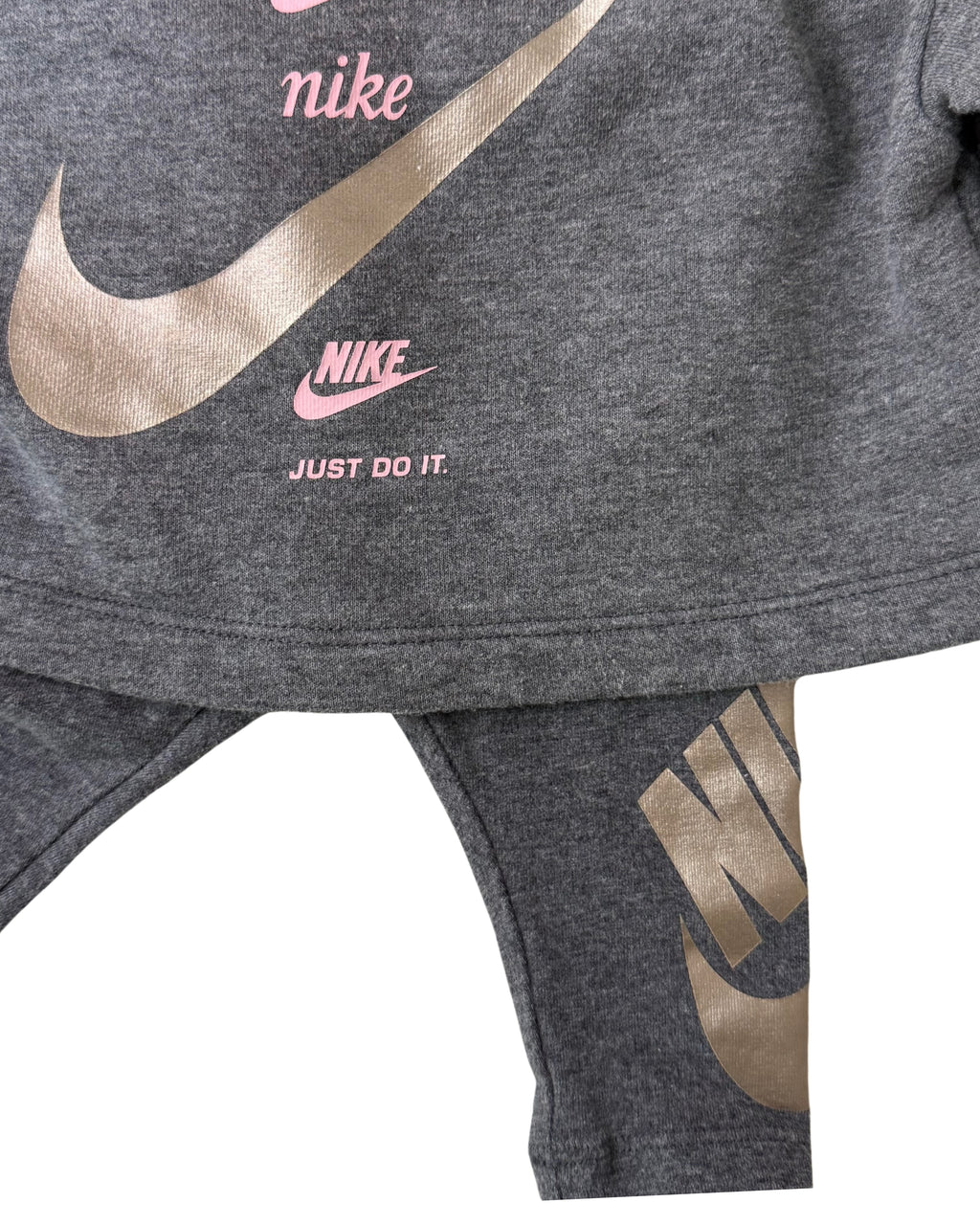 NIKE Fleece Sweatshirt & Leggings Set